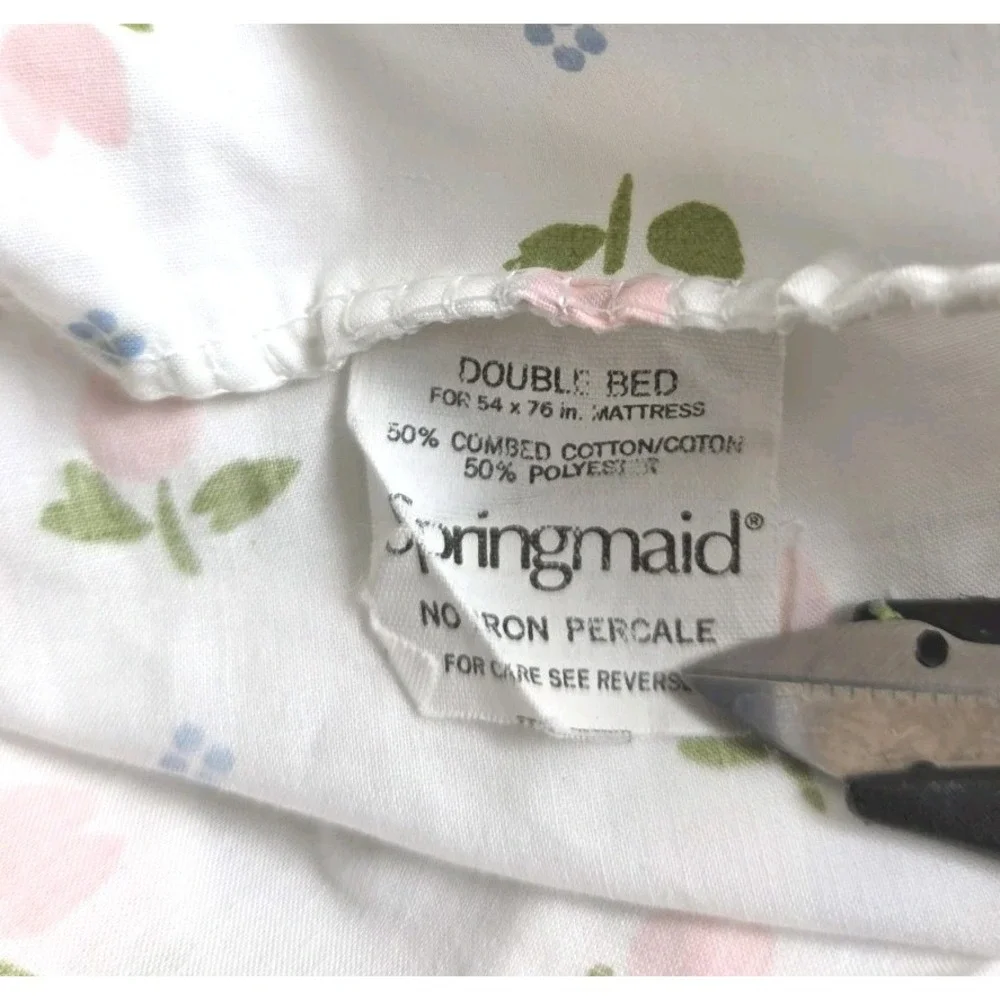Vintage Springmaid Pink Tulip Full Fitted Sheet White Cottage Core